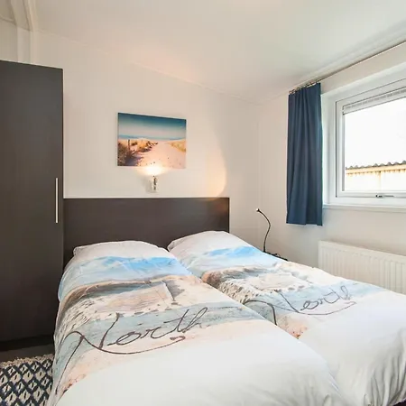 Σαλέ Cozy Beachside Base With Dual Terraces Noordwijk